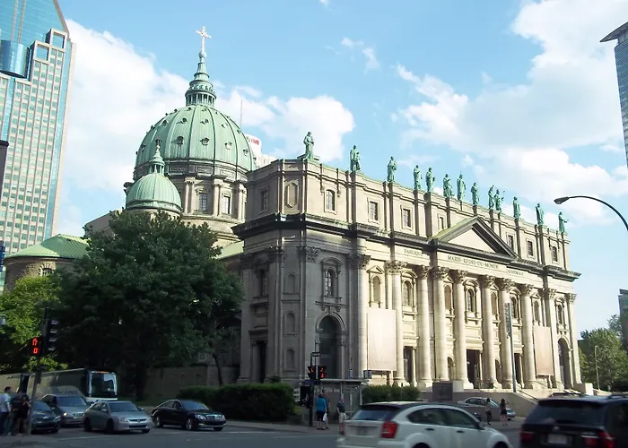 Europa, BW Signature CollectionHotel Montreal